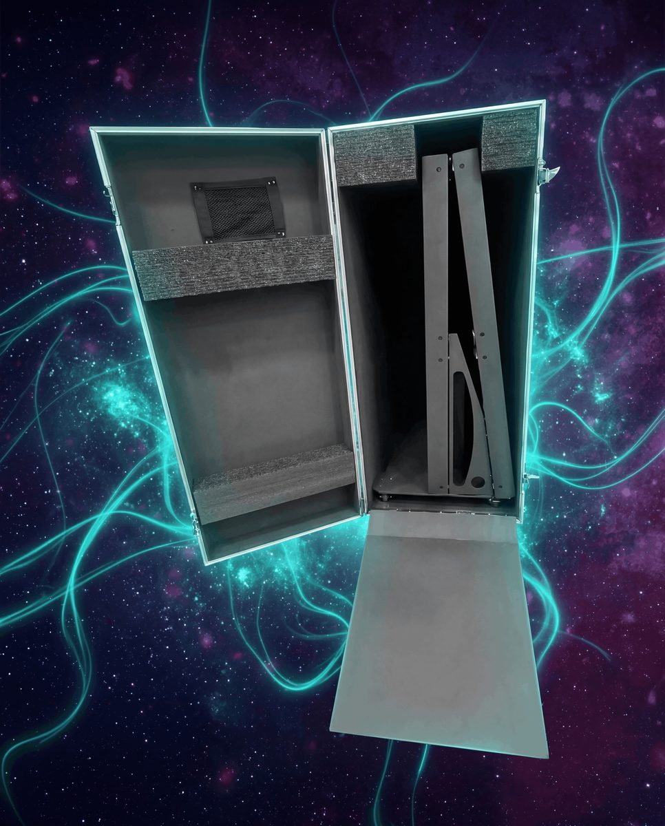 Luminex roadcase - custom-fit protective case for LED panels